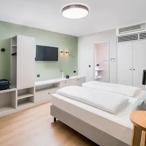 Koos Hotel&apartments - Munich